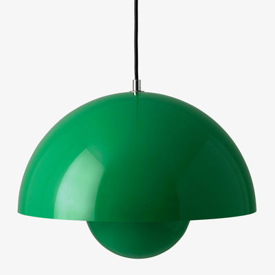 &Tradition - AT-133089A205-UL - Signal Green