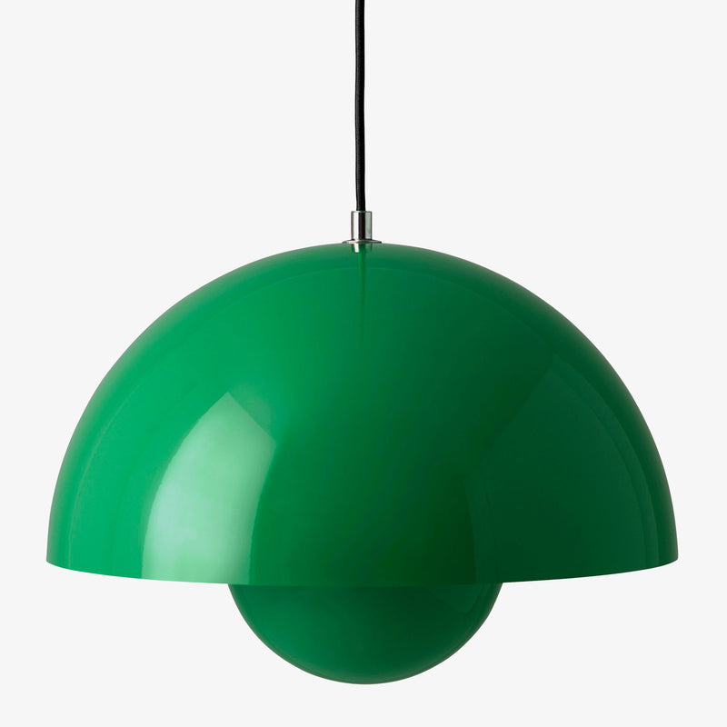 &Tradition - AT-133089A205-UL - Signal Green