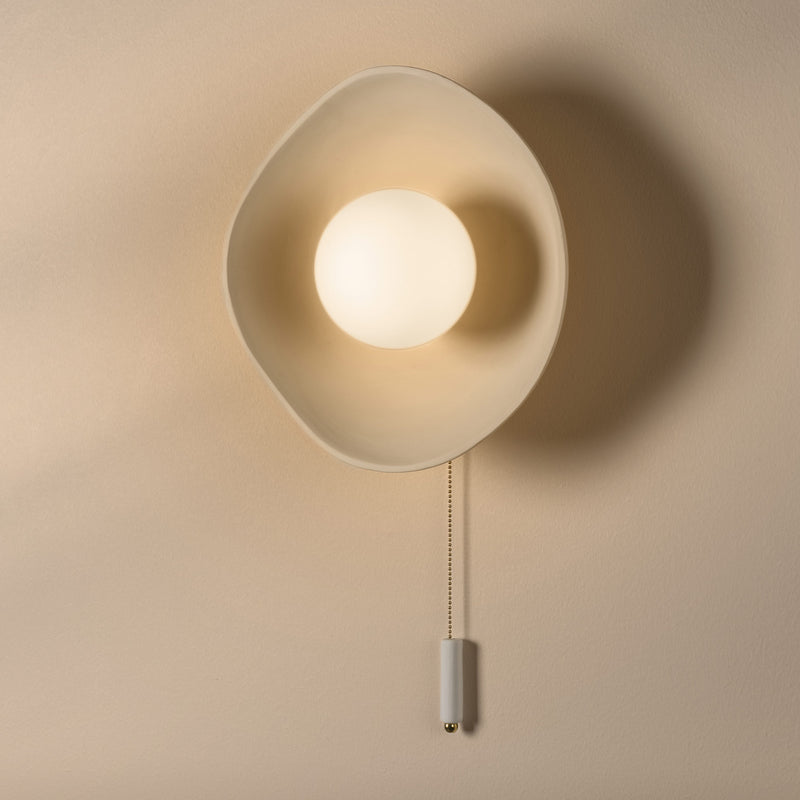 Mitzi - H688101-AGB/CMW - Aged Brass / White