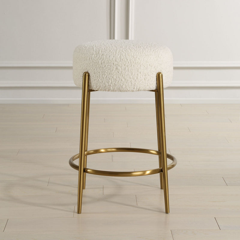 Arles Stool