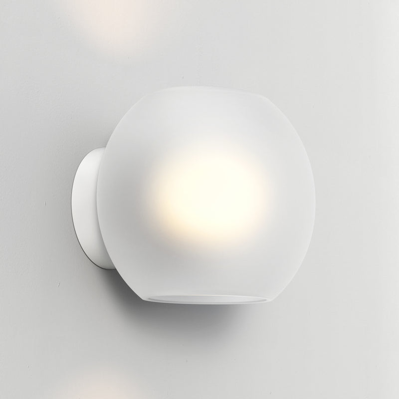 Luna Wall Sconce
