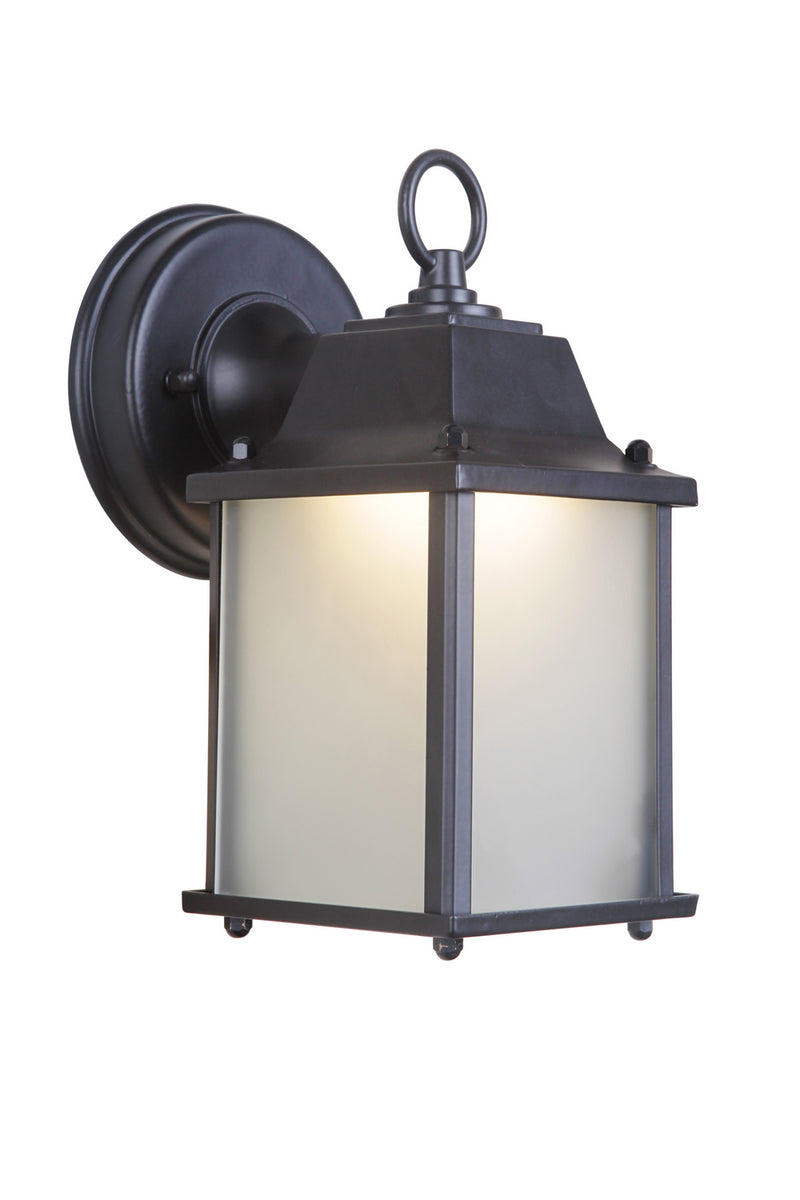 Coach Lights Cast Outdoor Lantern