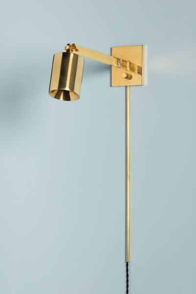 Highgrove Plug-In Wall Sconce