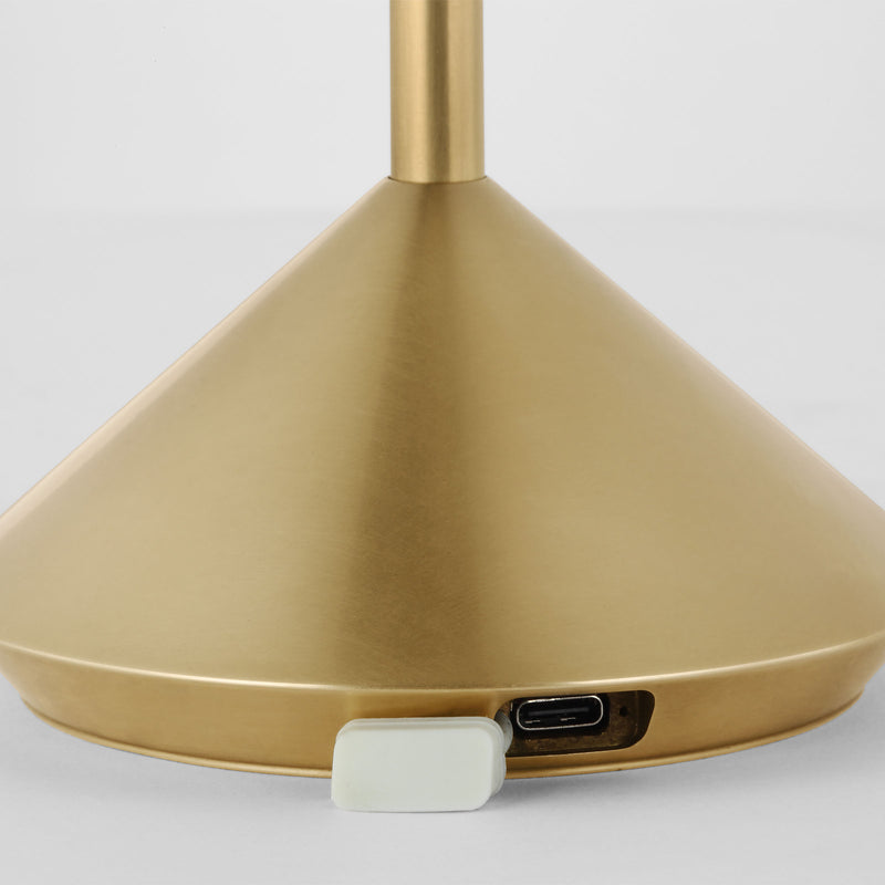 Moneta Short Rechargeable Table Lamp