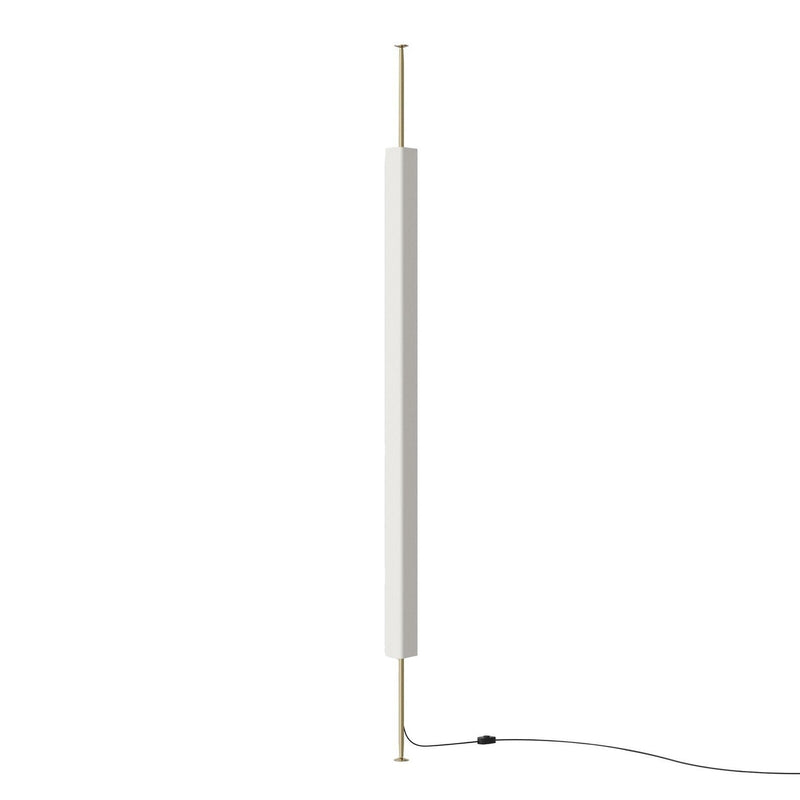 LT8 LED Floor Lamp