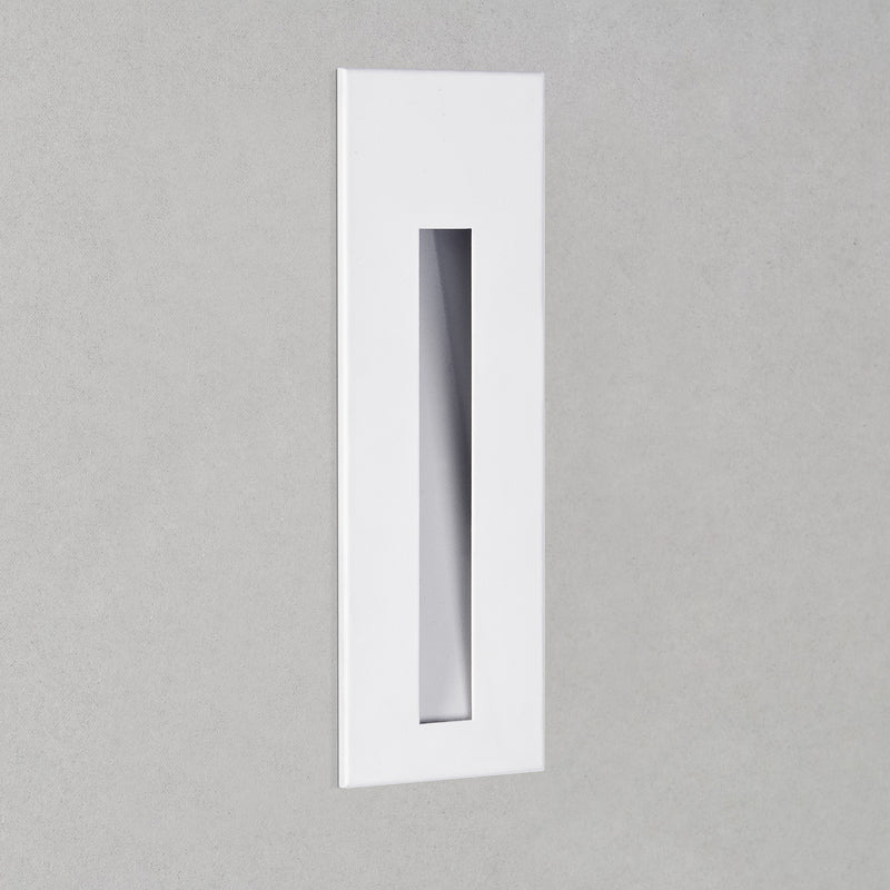 Borgo 55 Vertical Recessed Step / Marker Light