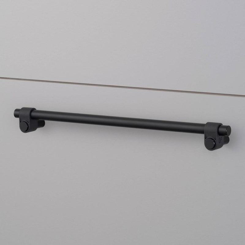 Pull Bar - Cast