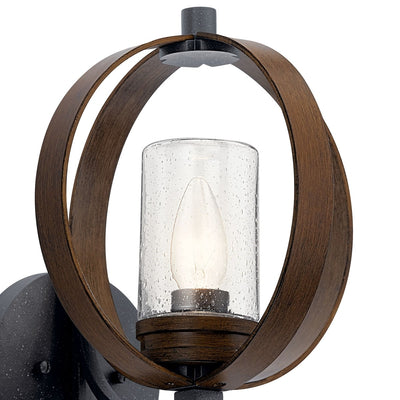Grand Bank Outdoor Wall Mount Lantern