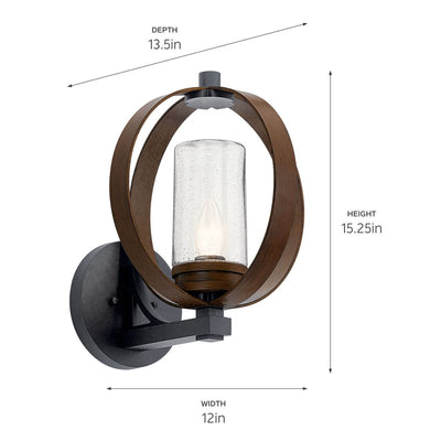 Grand Bank Outdoor Wall Mount Lantern