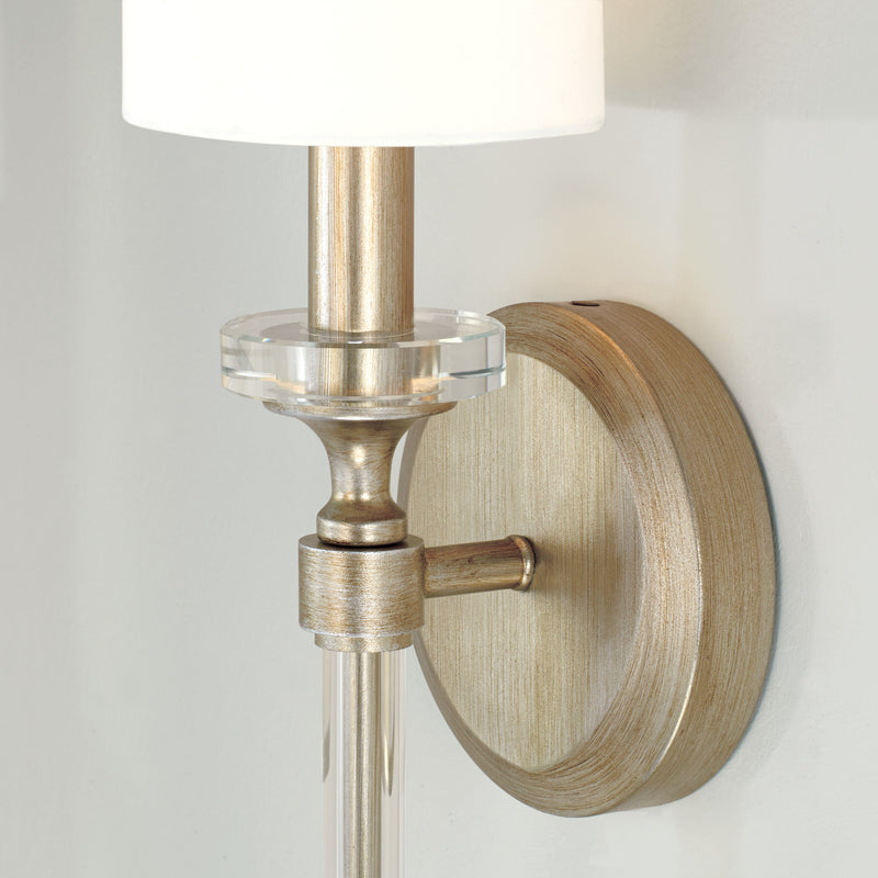 Breigh Sconce