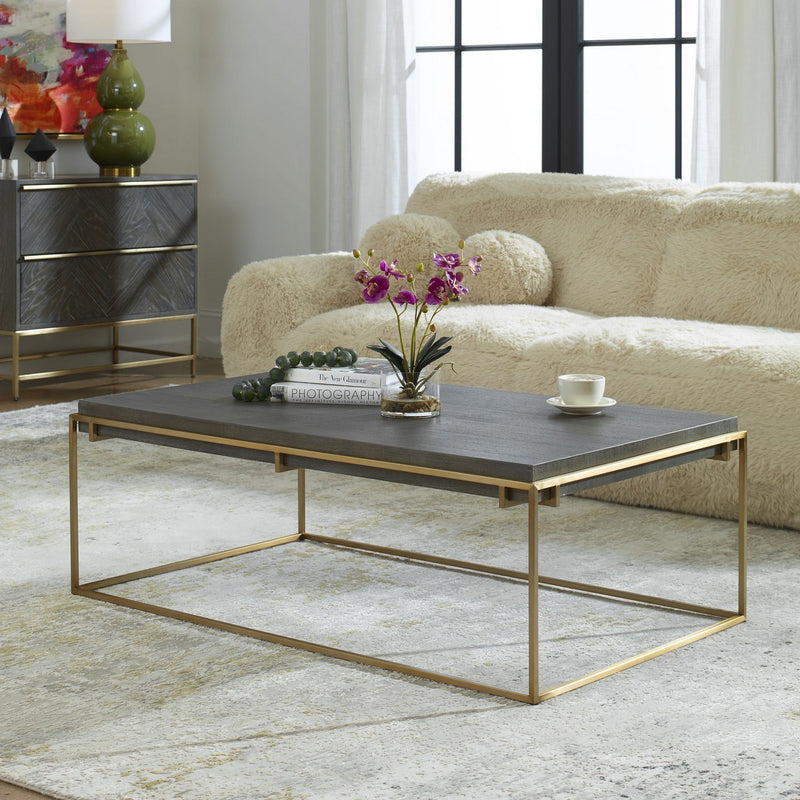 Surround Table