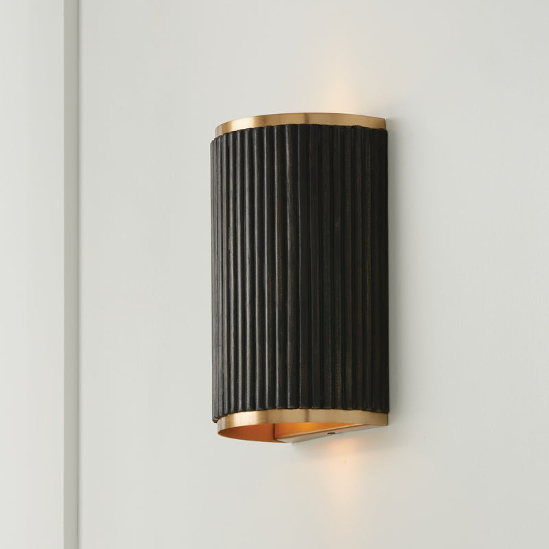 Donovan Sconce