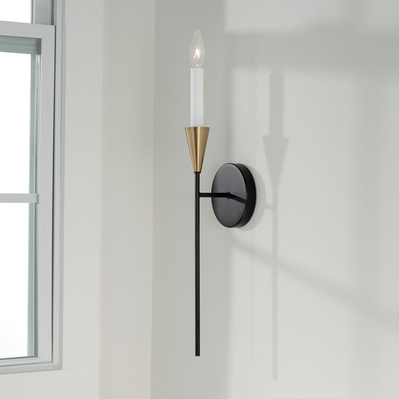 Avant Sconce