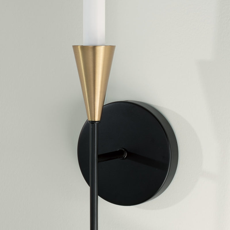 Avant Sconce