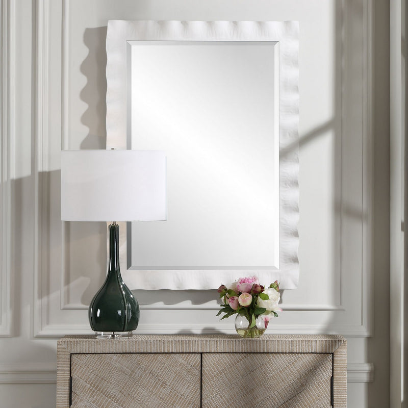 Haya Scalloped White Mirror