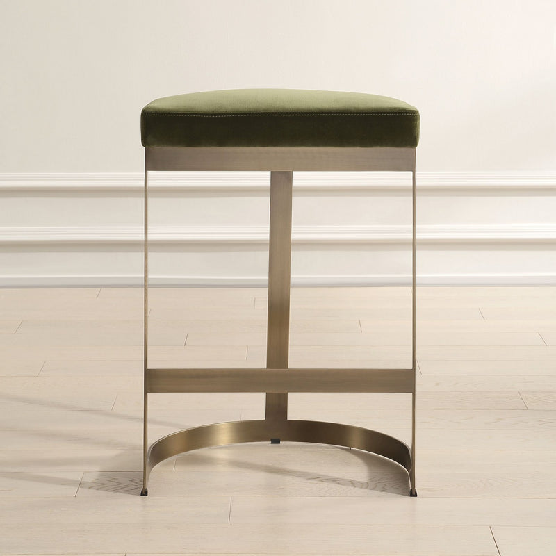 Ivanna Stool