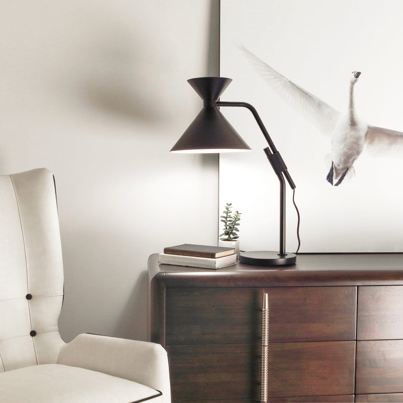 Cinch Table Lamp