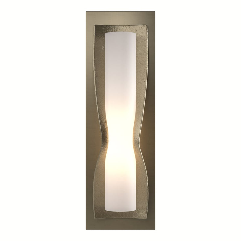 Dune 15-Inch One Light Wall Sconce