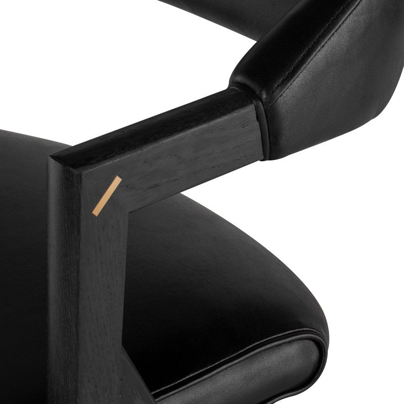 Anita Stool