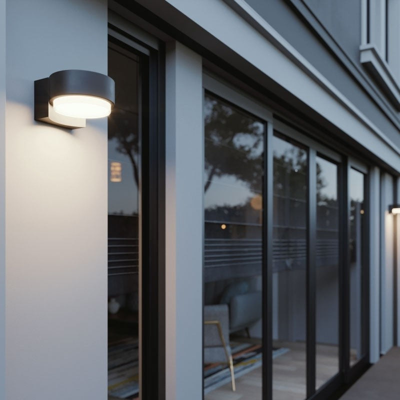 Elm Outdoor-Sconce